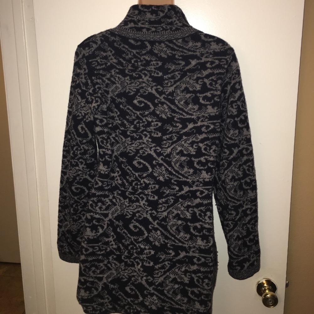 Cardigan - Picture 3 of 3